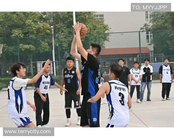 山东球迷心目中的篮球明星与他们的热爱故事